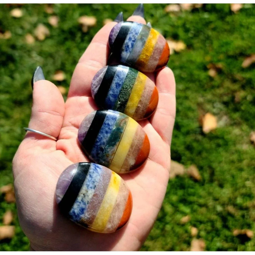 One 7 Chakra Crystal Palmstone: Reiki Healing Stone‎